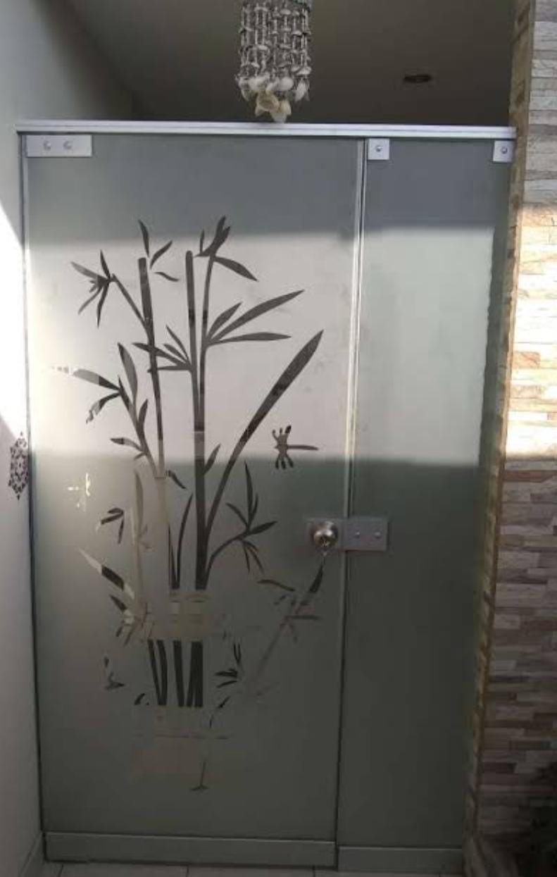 Ventanas y Mamparas (8)